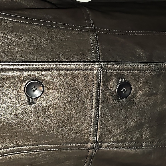 Beyond California leather blazer/jacket - Picture 3 of 12